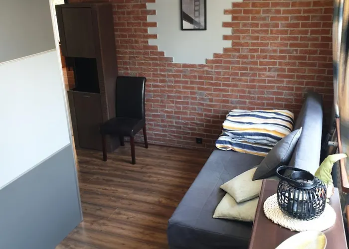 Przestronny Dla 9 Osób - 4 Sypialnie, Parking